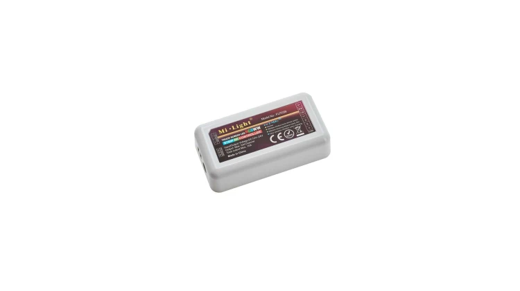 Mi Boxer ODBIORNIK 10A RF 2.4G 4 STREFOWY RGB+CCT FUT039